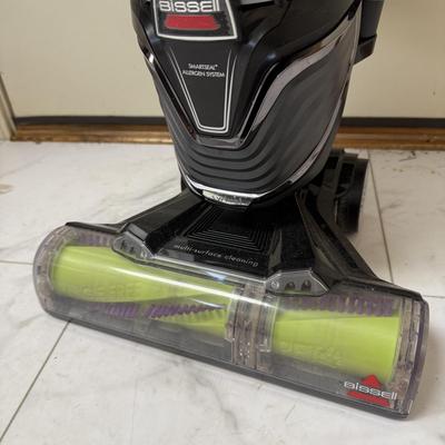 Bissell Pet Hair Eraser Vacuum & SpotBot Pet Deep Cleaner (L-HS)