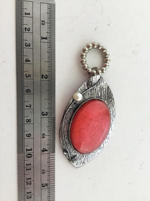 Unmarked statement necklace pendant