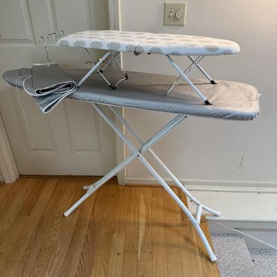 Black & Decker Irons with Felted Wool Pressing Mat & Ironing Boards (L-HS)