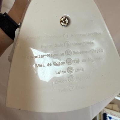 Black & Decker Irons with Felted Wool Pressing Mat & Ironing Boards (L-HS)