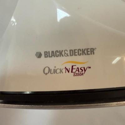 Black & Decker Irons with Felted Wool Pressing Mat & Ironing Boards (L-HS)