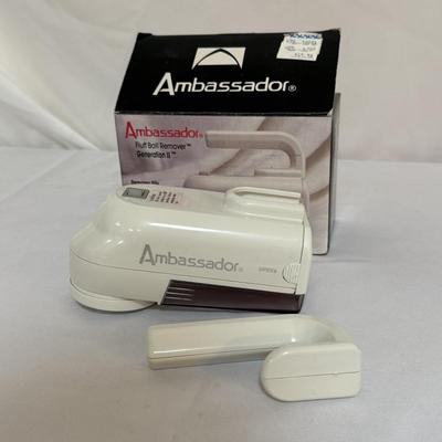 Black & Decker Irons with Felted Wool Pressing Mat & Ironing Boards (L-HS)