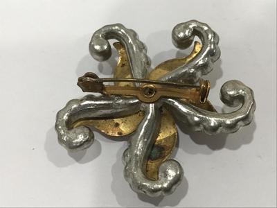 Unique Beatiful Vintage Brooch