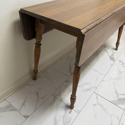Rockport Drop-Leaf Table (L-HS)