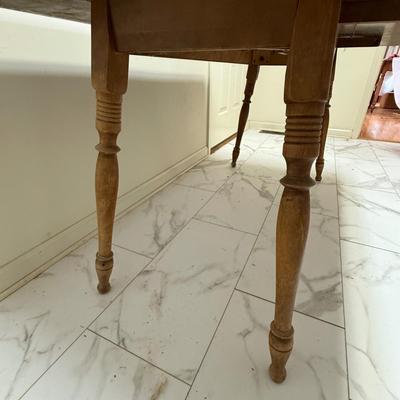 Rockport Drop-Leaf Table (L-HS)