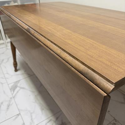 Rockport Drop-Leaf Table (L-HS)