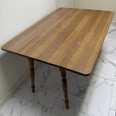 Rockport Drop-Leaf Table (L-HS)