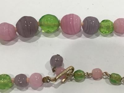 1940 Vintage Glass Beaded Necklace
