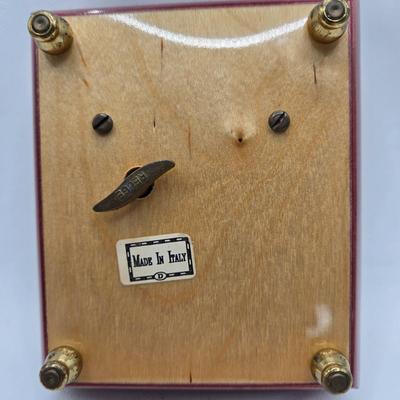 Sale Photo Thumbnail #352