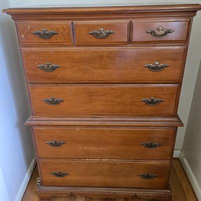 LOT 109: Traditional All Wood Chest of Drawers