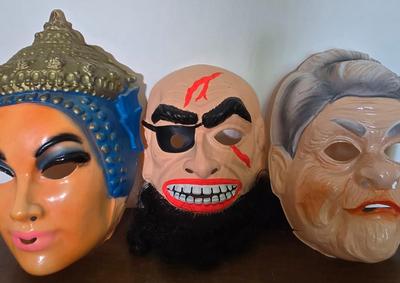 LOT 112: Vintage Ben Cooper Granny, Pirate, and Asian Queen Masks