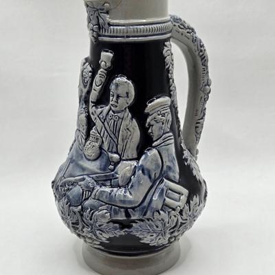 LOT 115: Williamsburg Pottery Crock, Nantucket Stoneware Mug, and German Stoneware Beer Mug
