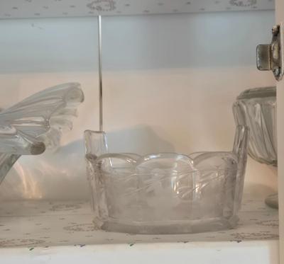 LOT 122: Cabinet Lot with Numerous Glass and Crystal Pieces