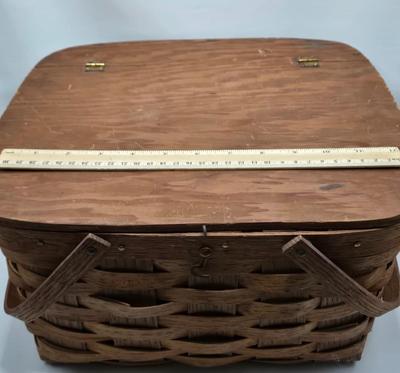 LOT 124: MCM Metal Serving Tray, Villeroy & Boch Serving Dish, and Americana Wooden Picnic Basket with Small Lap Trays