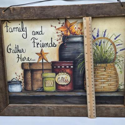 LOT 126: Country Kitchen Decor