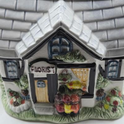 LOT 134: Cardinal Teapot, Price teapot, and Set of Gold Trimmed Milk Glass Cups and Saucers