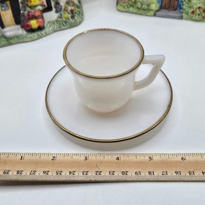 LOT 134: Cardinal Teapot, Price teapot, and Set of Gold Trimmed Milk Glass Cups and Saucers