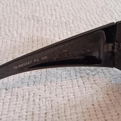 LOT 138: Geo W. Bollmans Doeskin Felt Hat, Elizabeth Carole Purse & More