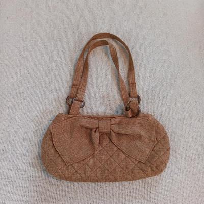 LOT 139: Geo W. Bollmans Excello Wool Hat, Gigi for LMA Straw Hat, Quilted Purse & More