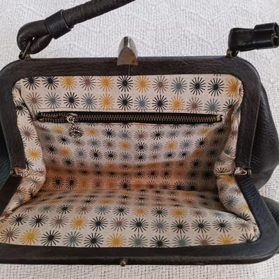 LOT 139: Geo W. Bollmans Excello Wool Hat, Gigi for LMA Straw Hat, Quilted Purse & More