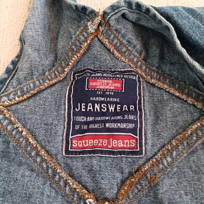 LOT 141: Xhilaration Fringe Boots, HC Bar Ranchwear Shirt, Laminate Leather Handbag & More