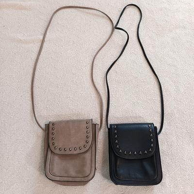 LOT 143: Set of (6) Handbags - Stone Mountain, Brighton, Great American Leatherworks & More