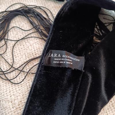 LOT 145: Vintage Tapestry Handbag, Glamour Girl Head Vase, Handpainted Silk Fan & More