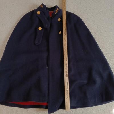 LOT 148: WWII Bruck's Nurses Cape and White Nurses Uniform