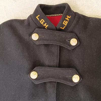 LOT 148: WWII Bruck's Nurses Cape and White Nurses Uniform