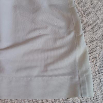 LOT 148: WWII Bruck's Nurses Cape and White Nurses Uniform