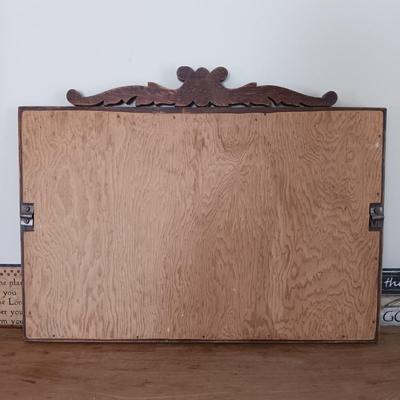 LOT 149: Vintage Chest of Drawers w/Mirror