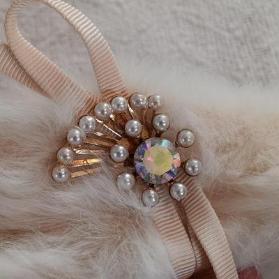 LOT 151: Vintage Merrimac Merri-Soie , Shari Brett & Sears Millinery Hat Collection, Bienen Davis 1950s Brown Barrell Purse &...