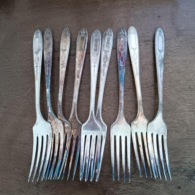 LOT 158: Unique Glass Colbalt Blue Beverage Stirrers Flatware, Vintage Souvenir Spoons, Vintage Folk Art Uncle Sam Tin Metal Shelf Sitter...