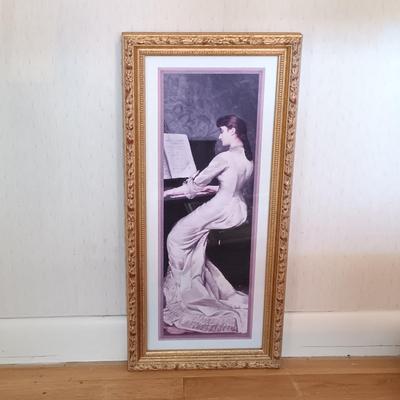 LOT 217: Shabby Chic Home Decor: Lamp, Pictures Frames, Crocheted Doilies & More