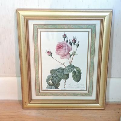 LOT 217: Shabby Chic Home Decor: Lamp, Pictures Frames, Crocheted Doilies & More