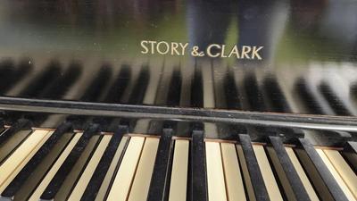 Lot #93 Vintage MCM Strong & Clark Style #57 Malabar Console Piano w/Needlepoint Stool