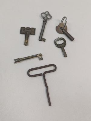 Vintage Skeleton Keys