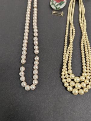 Vintage Necklaces & Earrings