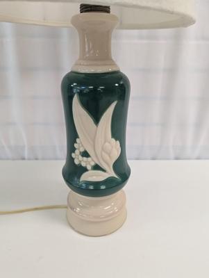 Mid-Century Alacite Aladdin Electric Lamp - Lily Of The Valley Pattern