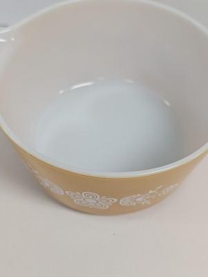 Vintage Pyrex Butterfly Gold Casserole Dish With Lid