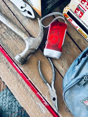 COLEMAN PERFECTFLOW STOVE, SHAKESPEARE FISHING POLE, COLEMAN QUAD LANTERN AND MORE!