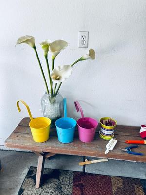 PICNIC TABLE BENCH, AMERICAN FLAG, PASTEL HANGING PLANTERS AND MORE
