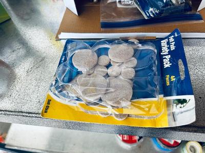 LIGHT BULBS