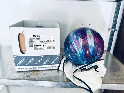 EBONITE MAXIMUM BOWLING BALL