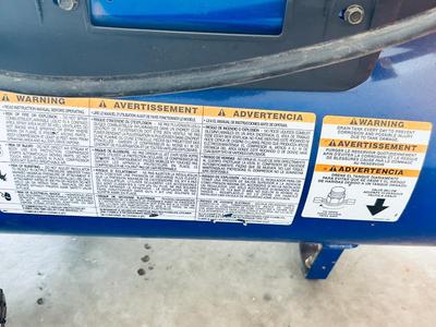 CAMPBELL HAUSFELD 13 GALLON AIR COMPRESSOR WITH AIR CHUCKS AND HOSE