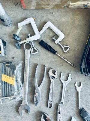 DEWALT CORDLESS DRILL, HAND TOOLS AND HARDWARE