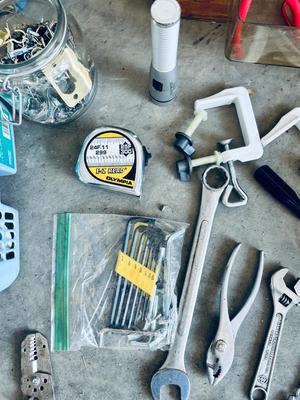 DEWALT CORDLESS DRILL, HAND TOOLS AND HARDWARE