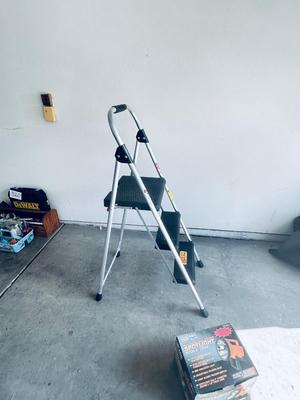 WERNER STEP STOOL AND CHICAGO ELECTRIC SPOTLIGHT