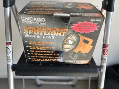 WERNER STEP STOOL AND CHICAGO ELECTRIC SPOTLIGHT