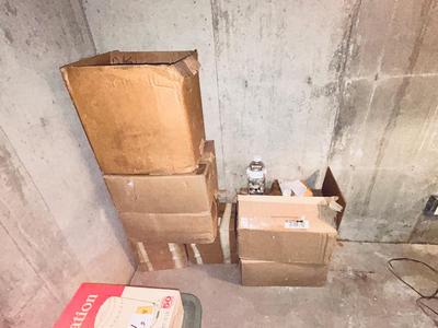 A LARGE ASSORTMENT OF MRE’s (DOOMSDAY READY TO EAT MEALS )